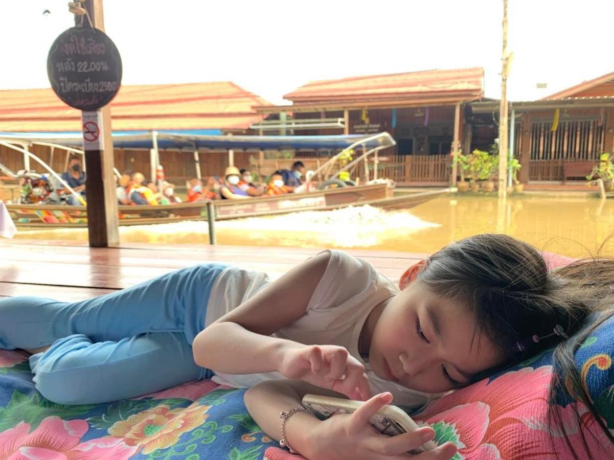 Baanklong Amphawa Homestay Eksteriør billede