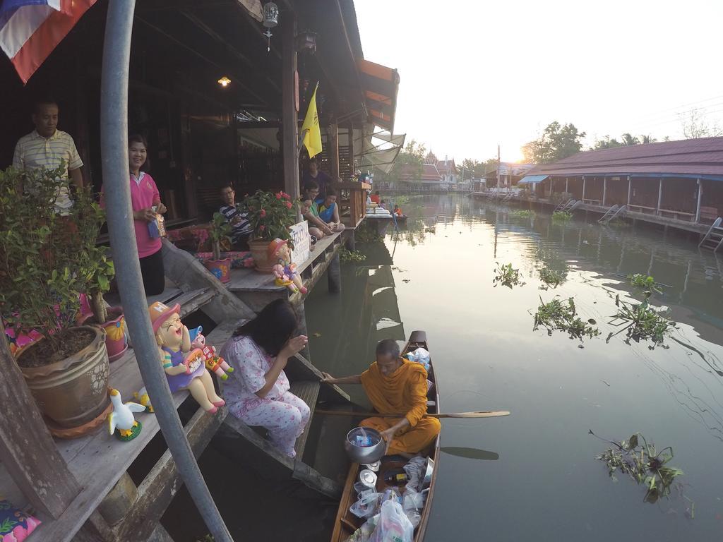 Baanklong Amphawa Homestay Eksteriør billede